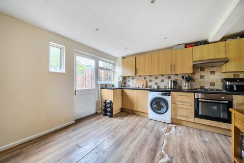 undefined, Park Lane East, Surrey RH2