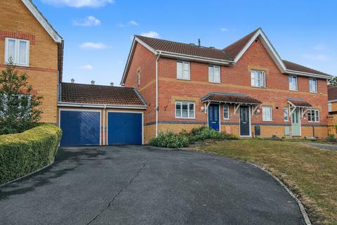 undefined, Moorland Road, Street