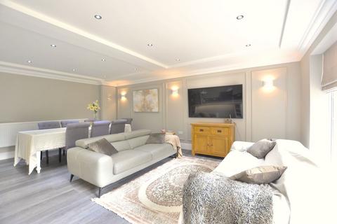 5 bedroom detached house for sale, Rumsey Close, Gloucester GL4