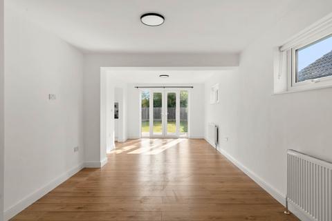 3 bedroom detached bungalow for sale, Coombe Rise, Leicester LE2