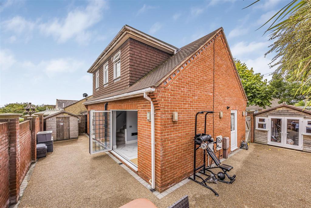 1 B South Road, Drayton-Portico Marketing-Sold By-32.