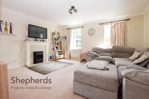 59 Glen Luce, Cheshunt, Waltham Cross, EN8 8NW