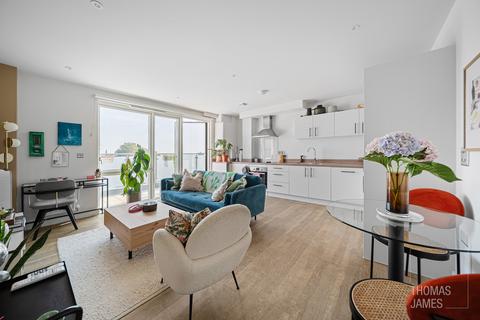 1 bedroom flat for sale, Station Road, London, N11
