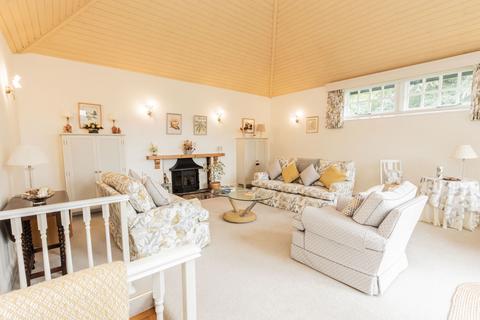 undefined, Set Within 1.6 Acres In Goudhurst