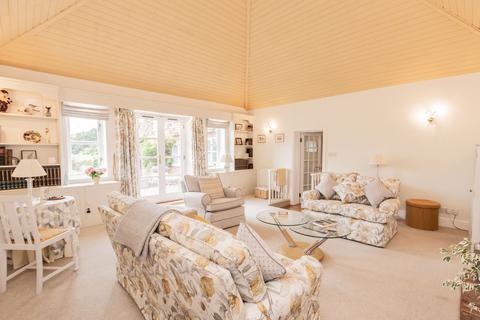 undefined, Set Within 1.6 Acres In Goudhurst