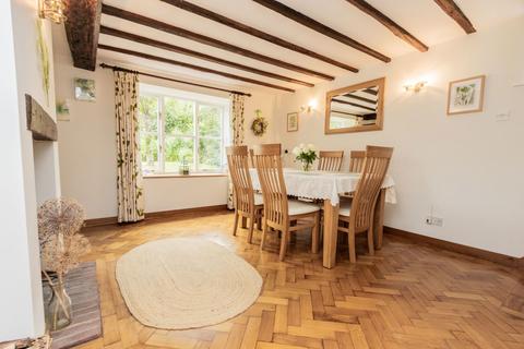 undefined, Set Within 1.6 Acres In Goudhurst