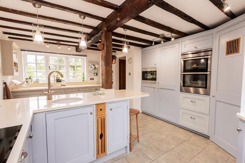 3 bedroom detached house for sale, Set Within 1.6 Acres In Goudhurst