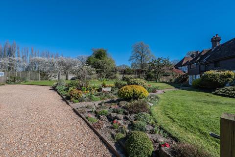 3 bedroom detached house for sale, Set Within 1.6 Acres In Goudhurst