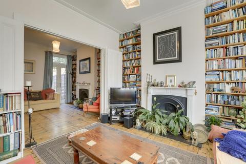 50 Glenwood Road, London, SE6 4NF