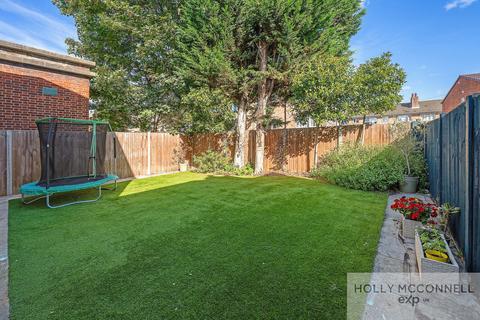 21 Lytchet Road, Bromley, BR1 4DU