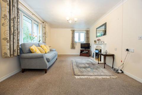 2 bedroom apartment for sale, Whitehall Road, Sale M33