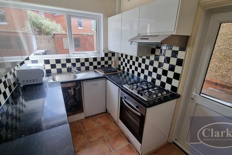 4 bedroom detached house for sale, Oates Road, Bournemouth