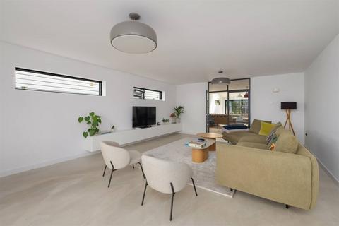 4 bedroom detached house for sale, The Fairway, Herne Bay