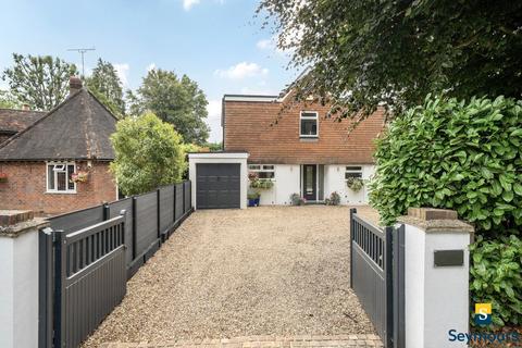 4 bedroom detached house for sale, London Road, Surrey GU4