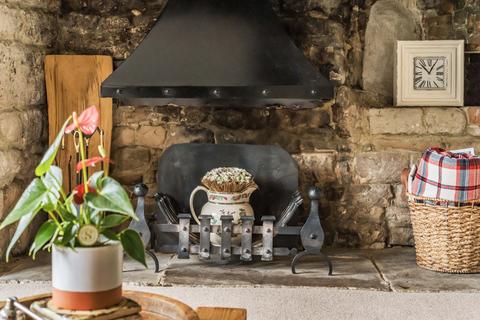 undefined, High Street, Blunsdon, Wiltshire, SN26