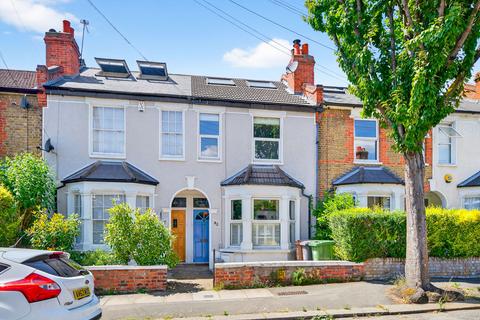 4 bedroom terraced house for sale, Salehurst Road, London SE4
