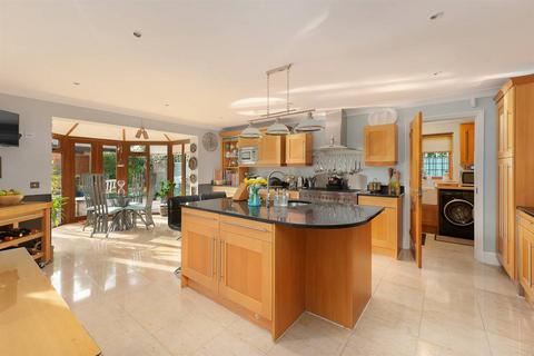 5 bedroom detached house for sale, Boundary Chase, Chestfield, Whitstable