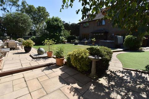 5 bedroom detached house for sale, Boundary Chase, Chestfield, Whitstable