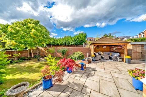 4 bedroom detached house for sale, Wimblebury Road, Wimblebury, Cannock WS12