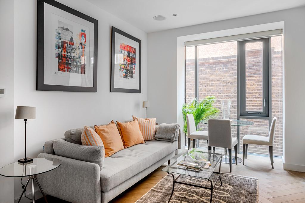 Bedford Street 10