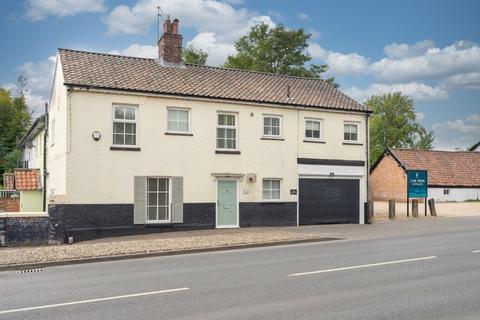 undefined, Thorpe St Andrew