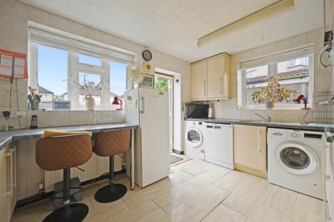 3 bedroom end of terrace house for sale, Stox Mead, Harrow Weald, Harrow