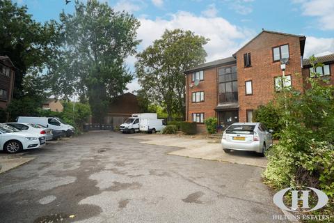 undefined, Barnes Avenue, Southall