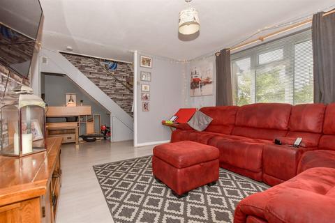 3 bedroom end of terrace house for sale, Ince Road, Sturry, Canterbury, Kent