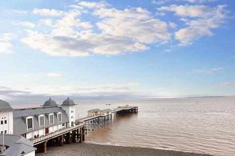 3 bedroom apartment to rent, 16 Windsor Court, The Esplanade, Penarth, CF64 3AT