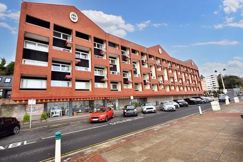 undefined, 16 Windsor Court, The Esplanade, Penarth, CF64 3AT