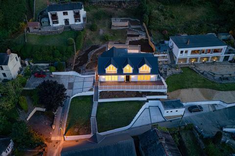 undefined, Bethel Lane, Swansea SA4