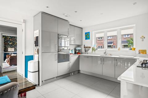 undefined, Chestnut Drive, Pulborough RH20