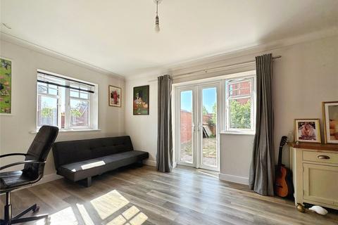 12 Simonds Grove, Spencers Wood, Reading, RG7 1BH