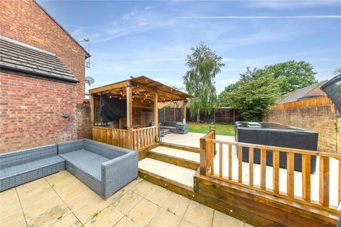 undefined, Annes Grove, Great Linford, Milton Keynes, Buckinghamshire, MK14