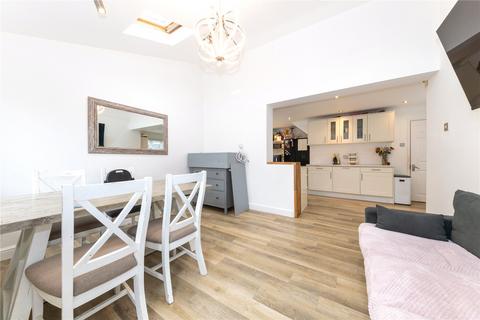 undefined, Annes Grove, Great Linford, Milton Keynes, Buckinghamshire, MK14
