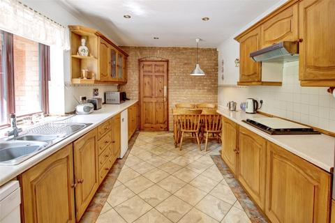 3 bedroom bungalow for sale, High Pittington, Durham, DH6