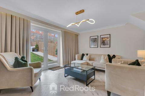 15 Miners Drive, Woodlands, Doncaster, DN6 7FL