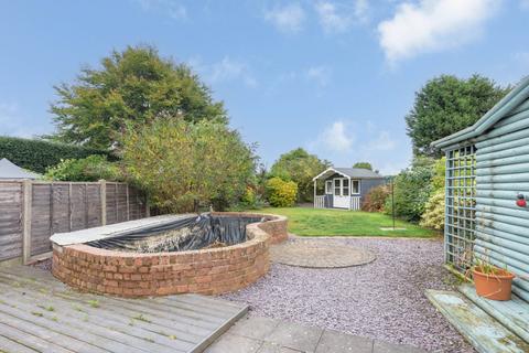 2 bedroom semi-detached bungalow for sale, Woodhouses Road, Burntwood WS7