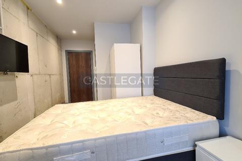 Studio to rent, Renaissance Works, New Street, Huddersfield, HD1 2AS