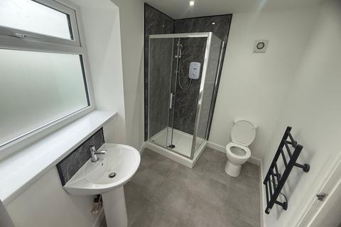 2 bedroom flat to rent, Horton Square, Birmingham B12