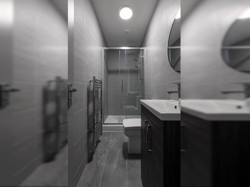 Edited bathroom mast