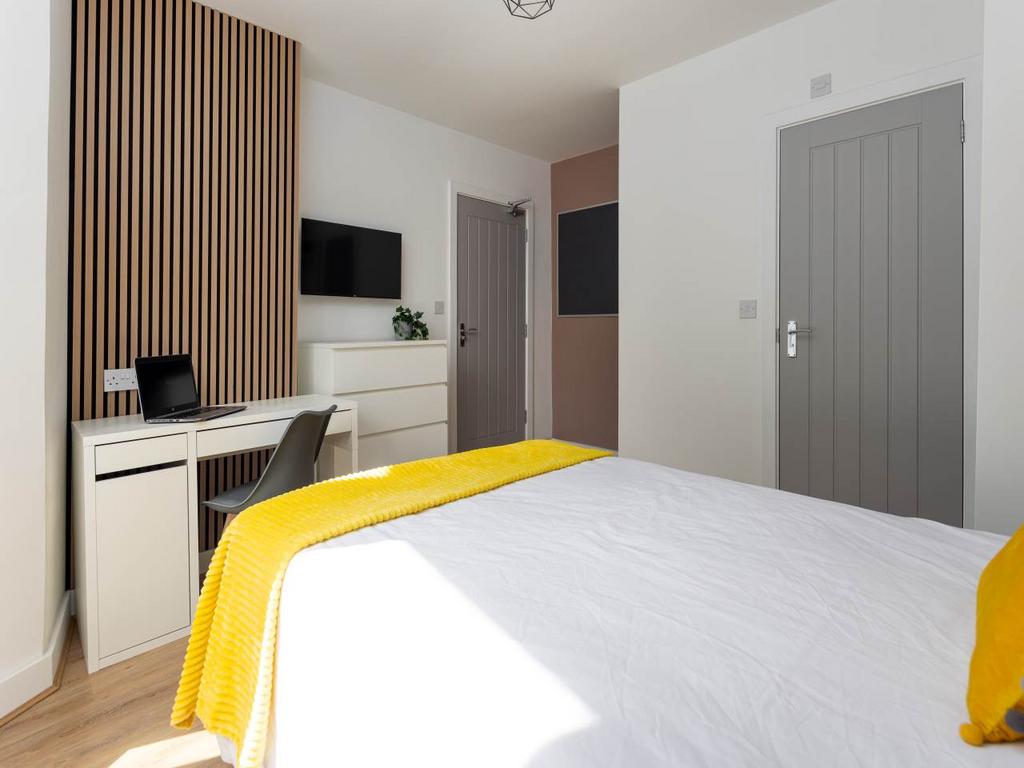 Bed 1 (5)