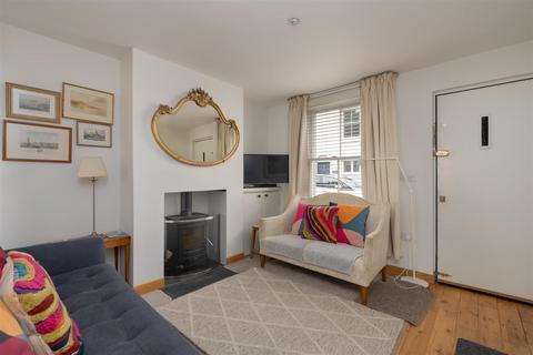 3 bedroom terraced house for sale, Albert Street, Whitstable