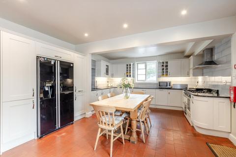 undefined, Oxford Road, Banbury, OX16 9AN