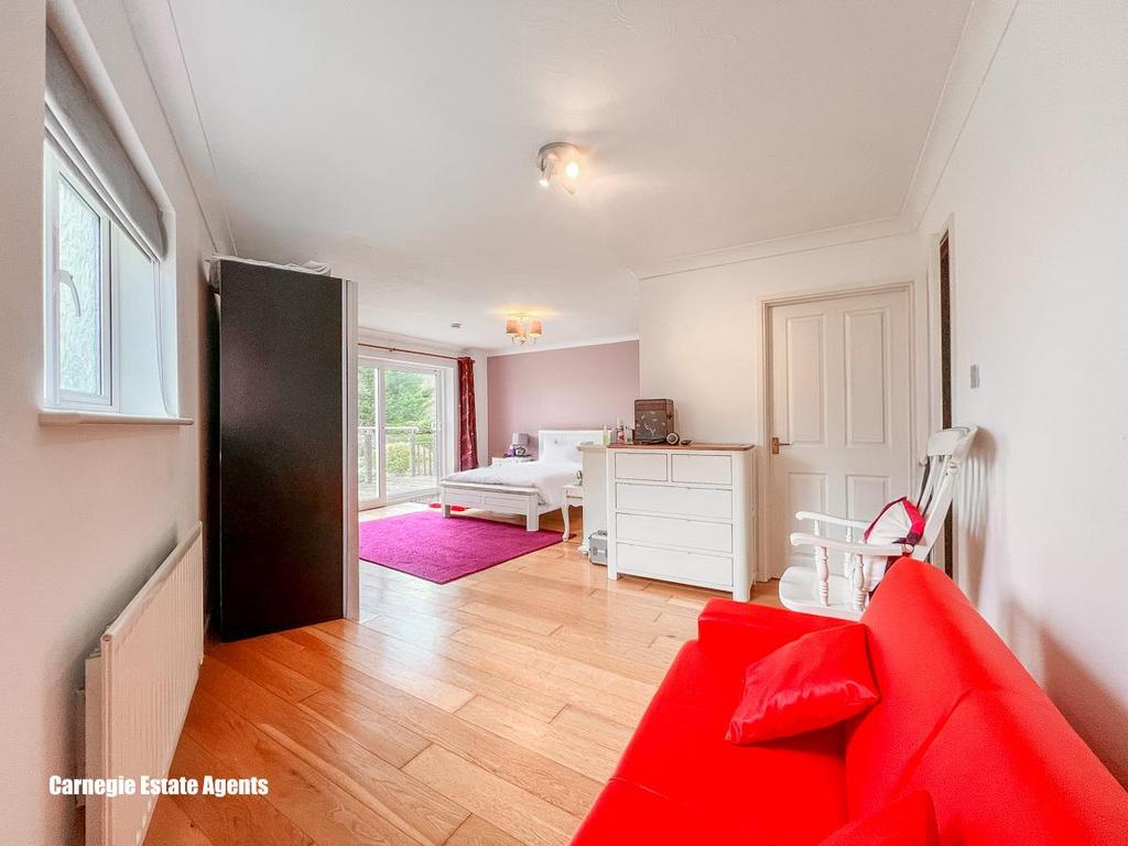 Lounge/Bedroom 1