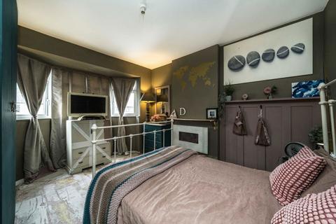 84 Woodmansterne Road, London, SW16 5UQ