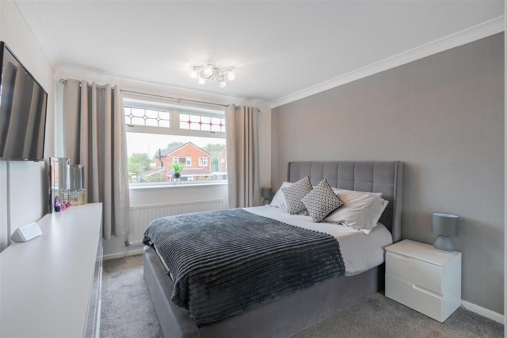 15 Turnberry Close-17.jpg