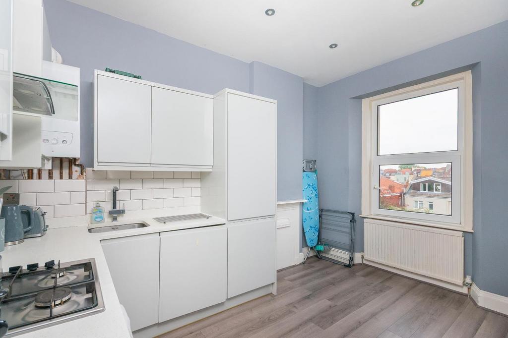 F5 F6 FCM - Kitchen B.jpg