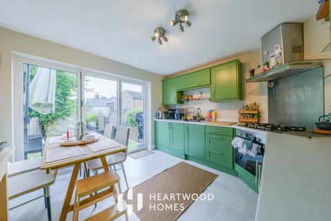 2 bedroom end of terrace house for sale, Bedford Road, St. Albans, AL1 3BH