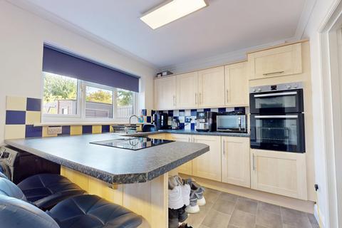 3 bedroom terraced house for sale, Breadlands Road Ashford TN24